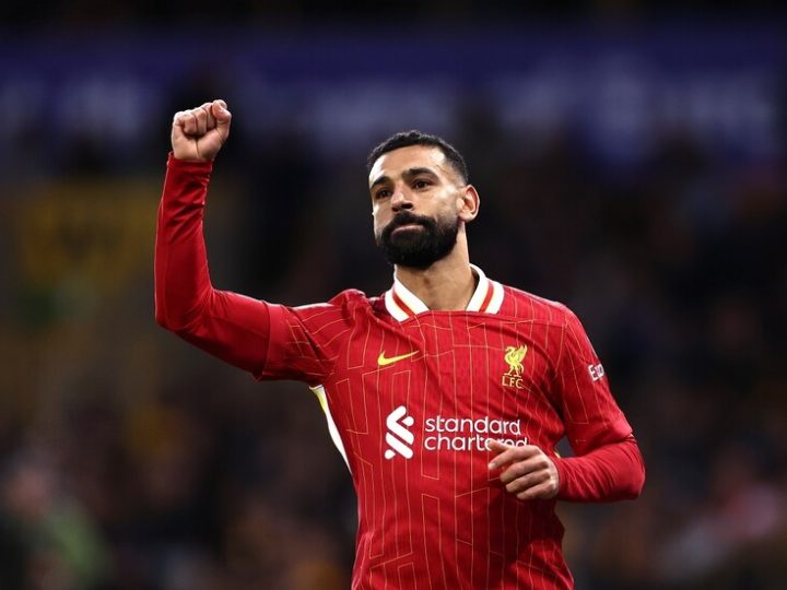 بعد إصابته أمام كريستال بالاس.. اتصال مصري رسمي للاطمئنان على صلاح