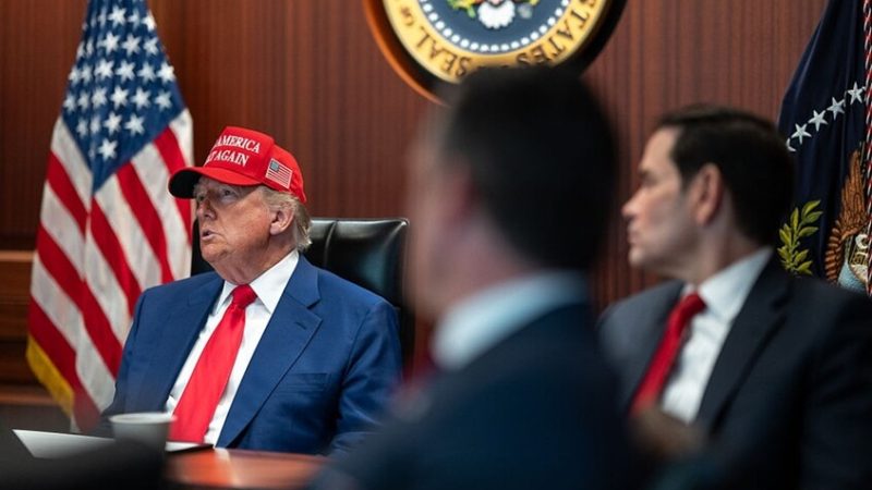 رويترز: ضغوط هائلة على ترامب لإنهاء الحرب مع إيران ومقترح لإعلان النصر من جانب واحد