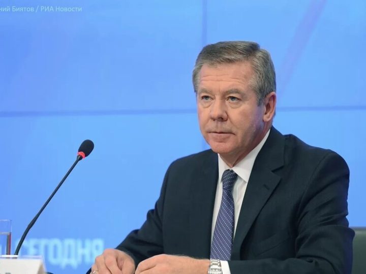 موسكو: خطط فرنسا لزيادة ترسانتها النووية تزيد من احتمال النزاع النووي