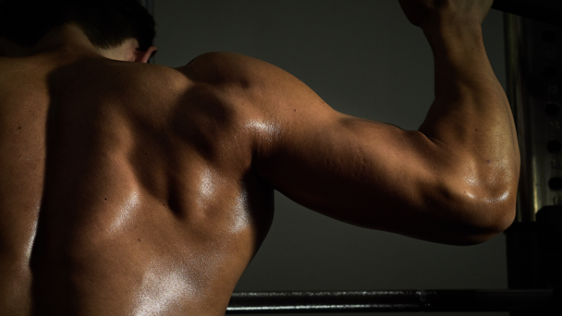 “تيك توك” وصورة الجسد المثالي.. كابوس خفي للشباب!