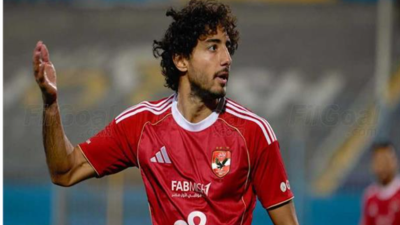 إيقاف محمد هاني ومحمد الشيبي في الدوري المصري