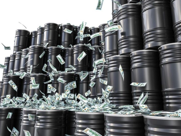 ارتفاع سعر النفط يتباطأ بعد مكالمة بوتين مع ترامب