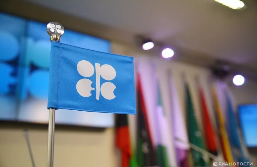 “غولدمان ساكس”: انسحاب الإمارات من “أوبك” يمهد لزيادة الإمدادات على المدى المتوسط