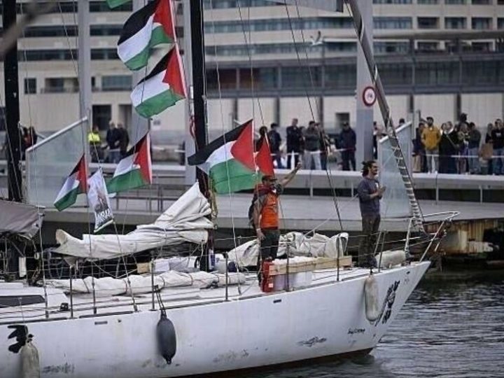 الخارجية الإسرائيلية: الجيش سيطر على 20 قاربا من أسطول الحرية وعثر على “مخدرات وواقيات ذكرية”