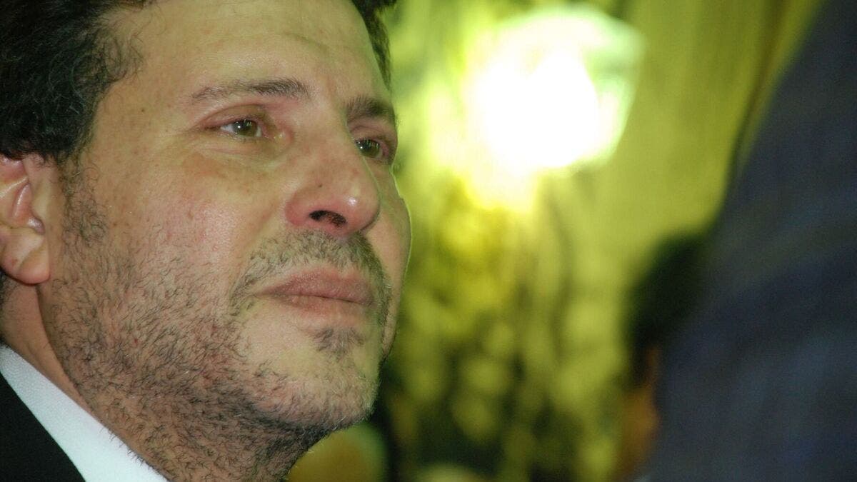 إعلامية مصرية تنفي تدهور حالة هاني شاكر.. “لا تصدقوا الشائعات”