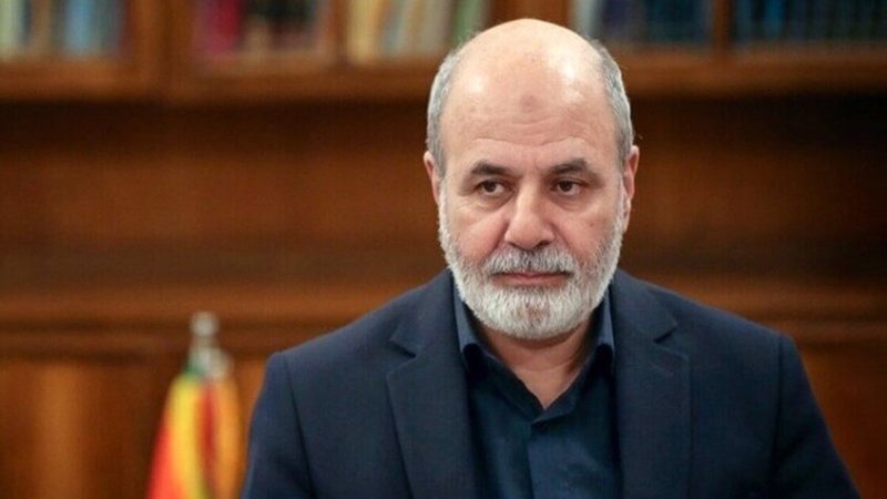 ممثل المرشد في مجلس الدفاع الإيراني يهدد الأمريكيين برد يتجاوز حدود تحملهم
