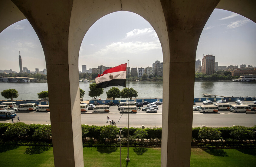 “أمن الخليج خط أحمر واقتصاد العالم على المحك”.. مصر تحذر من تداعيات التصعيد الإيراني