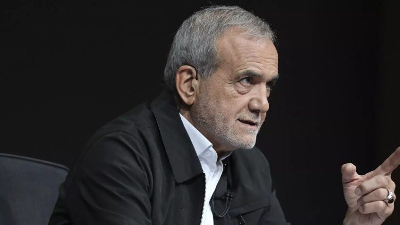 “فوضى وقمع وظلم وقرصنة”.. بزشكيان يتحدث عن نتائج اختزال السياسة إلى مجرد سلطة