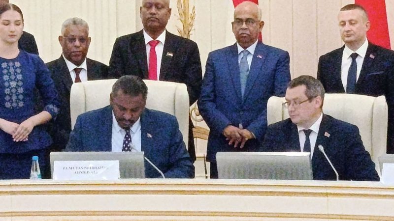 بيلاروس والسودان يوقعان اتفاقية لتمويل الصادرات