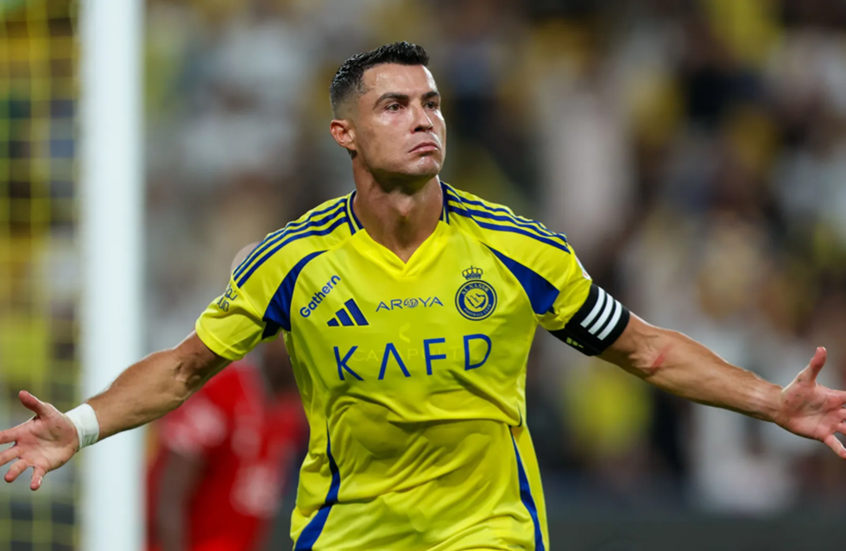 بعد تعادله الدرامي أمام الهلال.. 3 سيناريوهات لتتويج النصر بلقب الدوري السعودي في الجولة الأخيرة