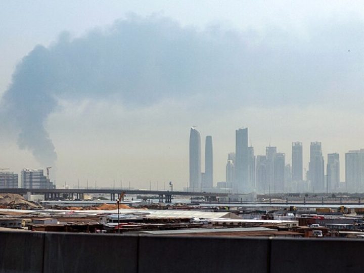 دبي.. تركيب شبكات لحماية المواقع الاستراتيجية من الضربات الإيرانية (صورة)