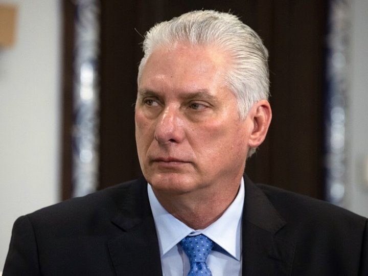 رئيس كوبا يحدد شرطا لقبول المساعدات الإنسانية الأمريكية