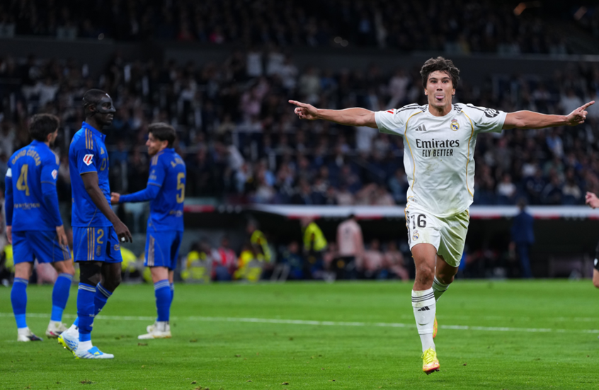 ريال مدريد يعود للانتصارات ويصالح جماهيره بثنائية في مرمى أوفييدو بالدوري الإسباني