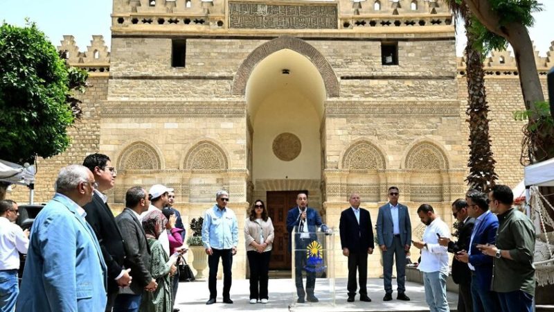 “لم نهرب من القاهرة”.. رئيس الحكومة المصرية يكشف سبب الانتقال للعاصمة الجديدة