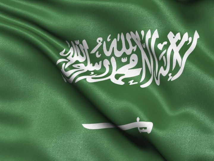 وزير الخارجية السعودي يبحث استقرار سوريا مع المبعوث الأممي توماس باراك