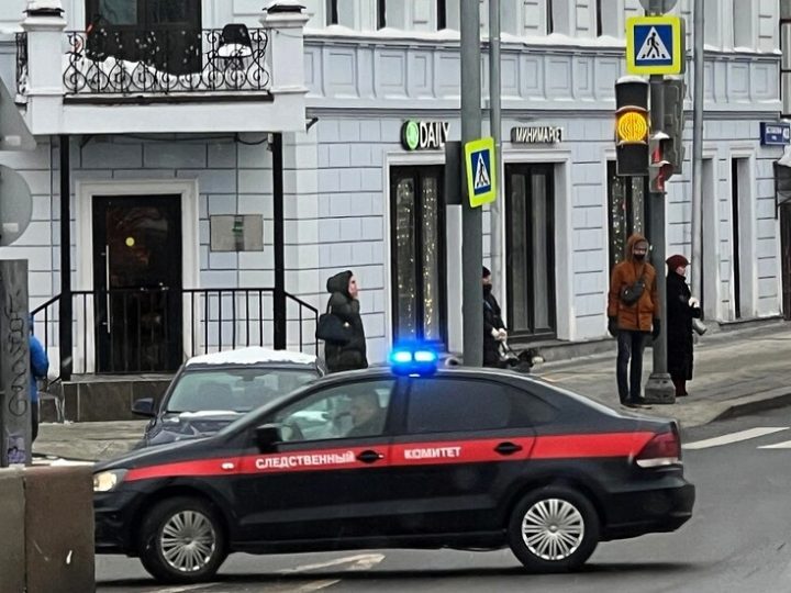 تعطيل قناة اتصال تابعة لمراكز اتصالات احتيالية أوكرانية في مدينة بطرسبورغ الروسية