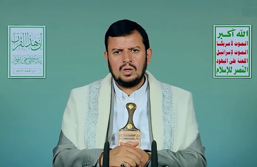 زعيم الحوثيين: نحن جاهزون عسكريا لأي تصعيد أمريكي ضد إيران (فيديو)