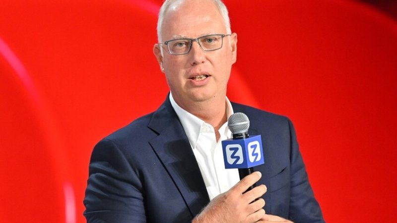 دميترييف: موسكو ترى أن بعض المستثمرين الأمريكيين يبدون اهتماما كبيرا بالمشاركة في مشاريع روسية صينية