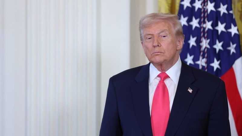 ترامب يمهل طهران ثلاثة أيام للوصول إلى اتفاق