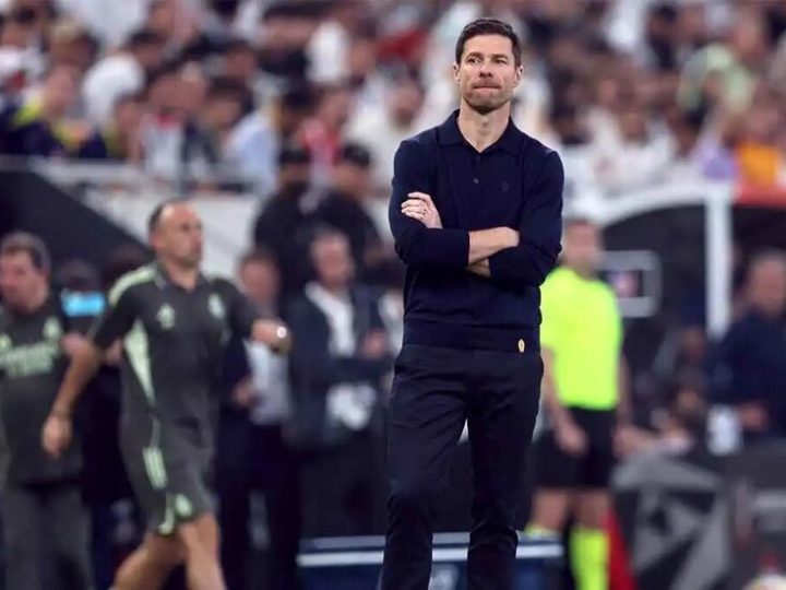بعد تعيين ألونسو مدربا لتشيلسي.. أول لاعب يطلب الرحيل