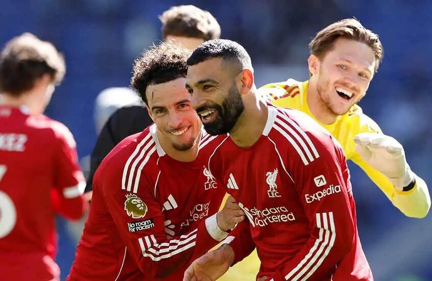 عملاق إسباني يشعل الصراع.. تحرك جديد للتعاقد مع محمد صلاح