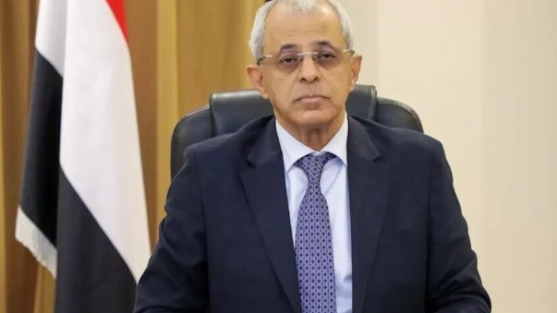 نائب وزير الخارجية اليمني: الخلافات مع الإمارات “مؤقتة” ولا نسعى إلى تصعيدها