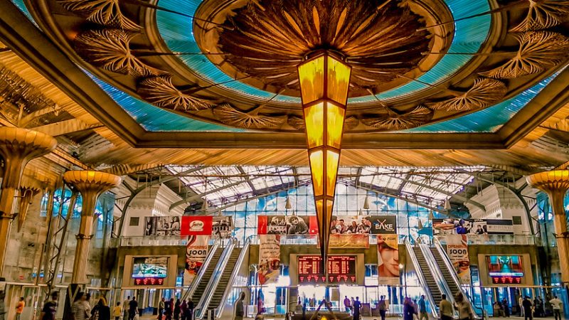 مصر تتسلم هديتين فاخرتين من إسبانيا وألمانيا