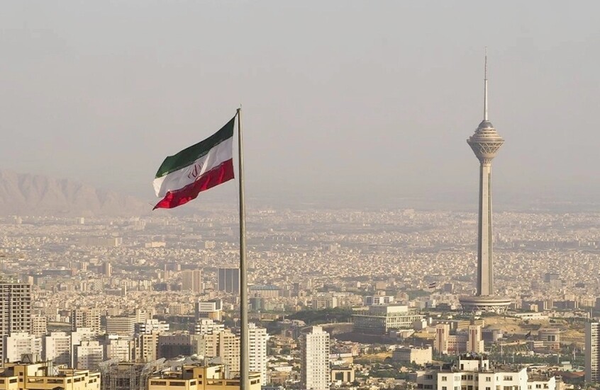 مقر “خاتم الأنبياء”: الأجانب لا مكان لهم بالخليج.. وجاهزون لـ”رد جهنمي”