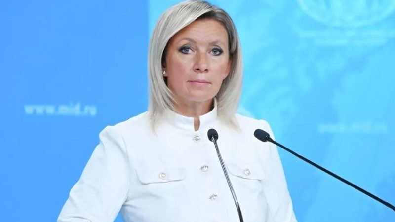 زاخاروفا لماكرون: اطلب من صحفييك مشاهدة ستاروبيلسك لتعلم أنك تمول الإرهاب