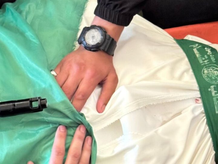 “حماس” تنعى أحد قادتها قتل وعائلته بقصف إسرائيلي (فيديو)