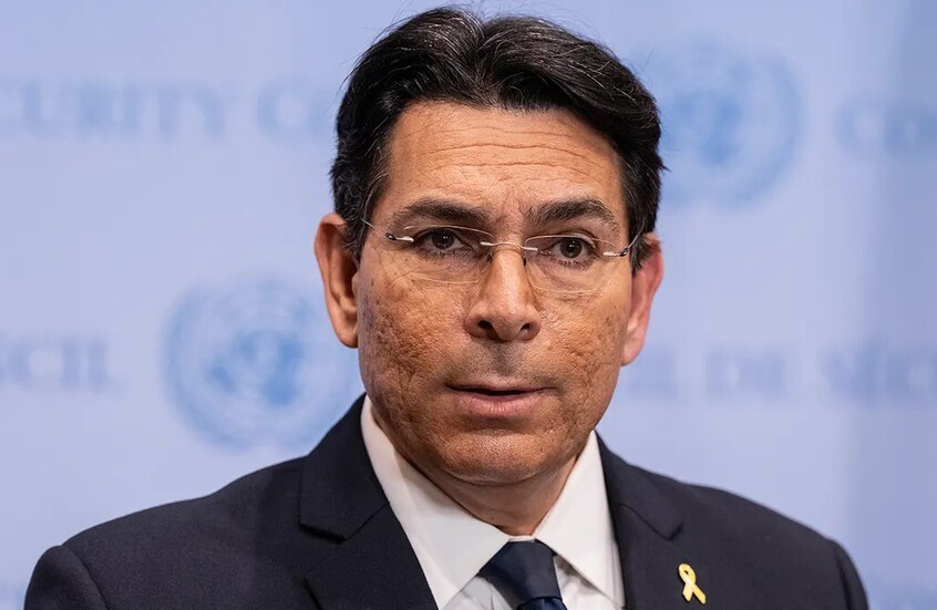 السفير الإسرائيلي لدى الأمم المتحدة يعلن تجميد العلاقات مع الأمين العام غوتيريش (فيديو)