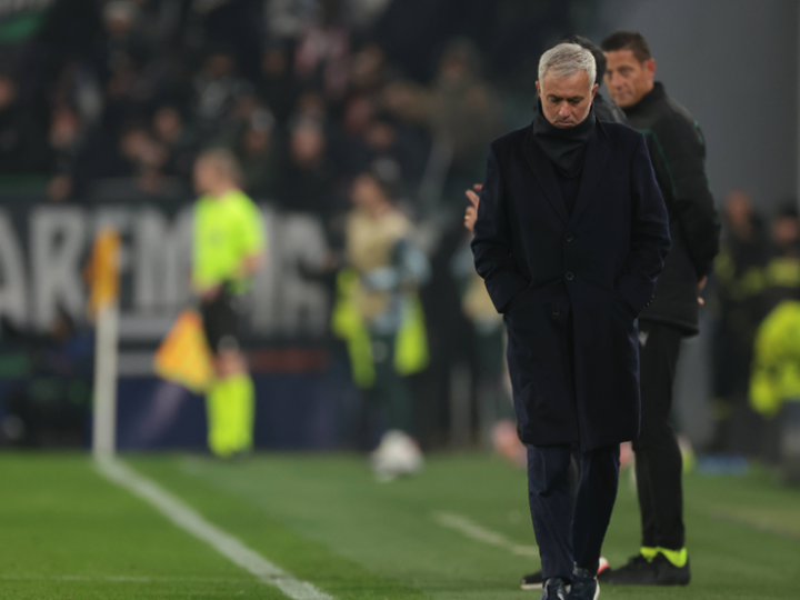 عقد معلق على شرط.. مورينيو يوقع لريال مدريد لمدة 3 أعوام