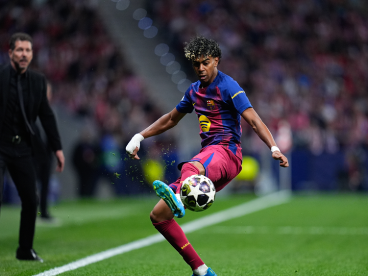 رد ساخر.. أتلتيكو مدريد يعرض على برشلونة “كيس فشار وتذاكر حفلات” مقابل التعاقد مع لامين جمال!