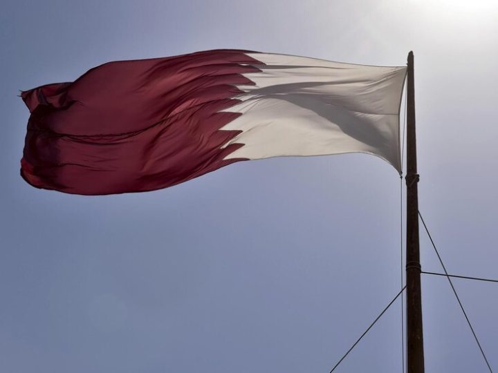 الكشف عن تفاصيل مفاوضات قاليباف في قطر بشأن الأصول المجمدة