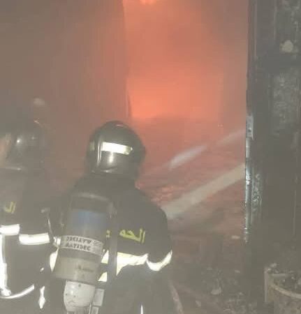 الجزائر.. اندلاع حريق بمقر وزارة التربية بالمرادية (صور)