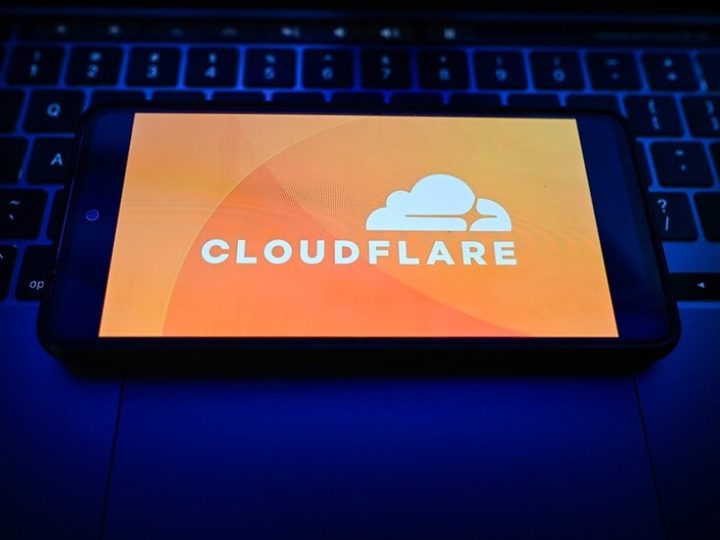 “نوفوستي”: شركة Cloudflare المرتبطة بمراقبة المسؤولين الروس تقدم خدمات للهيئات الحكومة الأمريكية