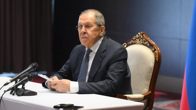 لافروف: لو مضت واشنطن في مبادرتها السلمية لتوقف القتال في أوكرانيا منذ زمن طويل