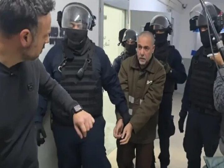 هيئة الدفاع: نقل الطبيب الفلسطيني أبو صفية إلى “الانفرادي” وحرمانه من العلاج