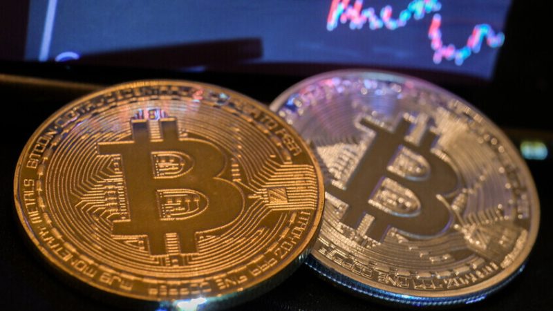 البيتكوين دون الـ60 ألف دولار للمرة الأولى منذ أكتوبر 2024