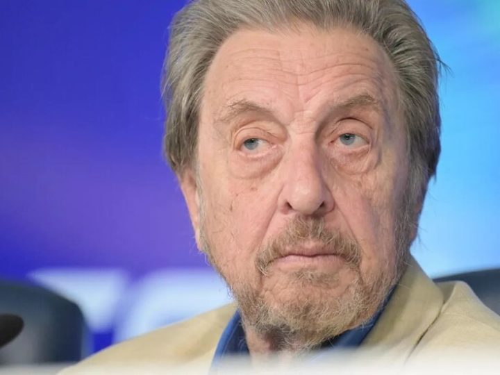 والد ماسك من بطرسبورغ: أزمة مضيق هرمز لن تدوم طويلا