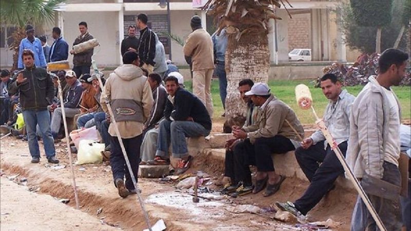 تراجع العمالة المغربية في ليبيا بسبب الغلاء وتدهور الأوضاع المعيشية