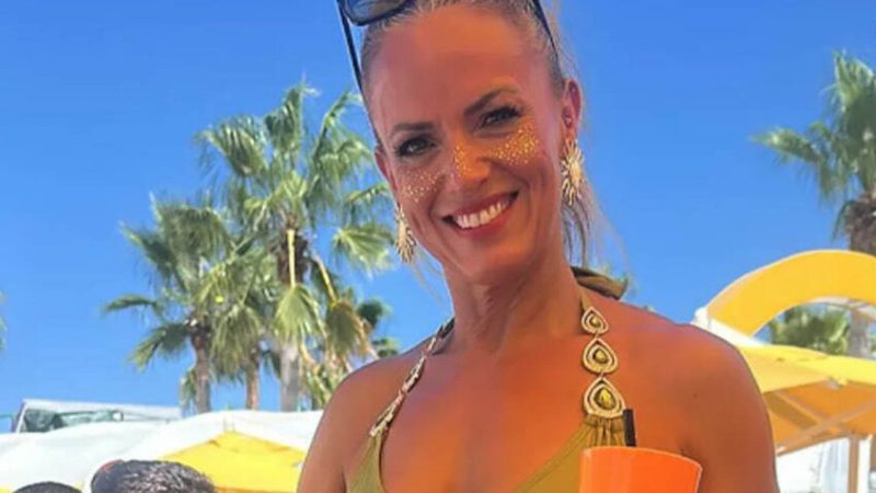 عشقت قاتلا وحاولت تهريب صور فاضحة له.. فضيحة غرامية تهز سجون بريطانيا بطلتها حارسة متزوجة!