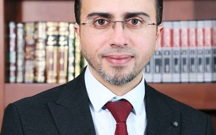 الجيش الإسرائيلي يعتقل رئيس دائرة العلوم السياسية في جامعة الخليل