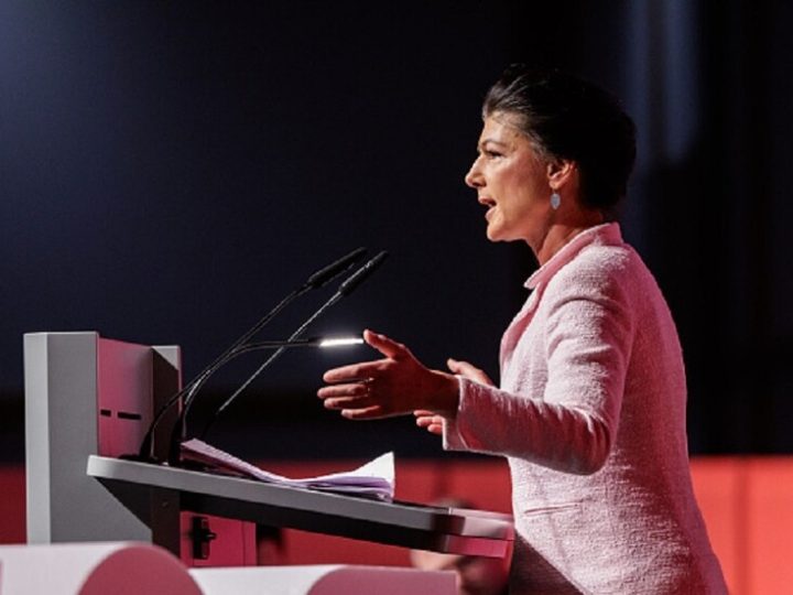 سارة فاغينكنخت تطالب ميرتس بوقف دعم نظام كييف تفاديا لرد قاس من روسيا