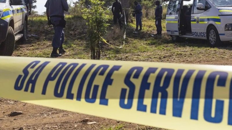 جنوب إفريقيا.. مصرع 12 شخصا وإصابة 9 في إطلاق نار جماعي بين مسلحين
