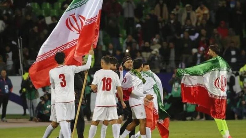 قبل مواجهة مصر.. إيران تثير الجدل بملصق عن مونديال 2026 (صورة)