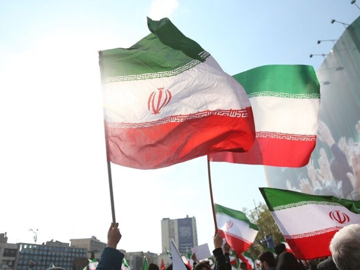 القضاء الإيراني: خامنئي يصدر عفوا عن 139 شخصا محكوما بالإعدام