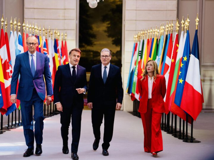بيان مشترك لأربع دول أوروبية تؤكد استعدادها لرفع العقوبات عن إيران