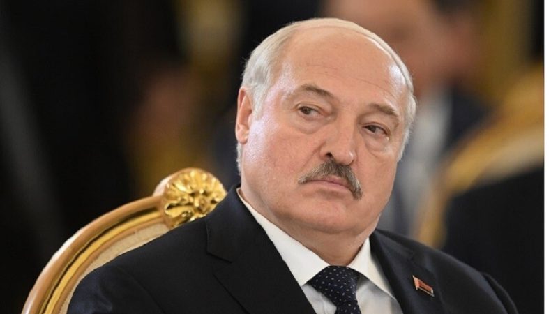 لوكاشينكو: أيام نظام كييف ستصبح معدودة بعد الهزيمة في دونباس
