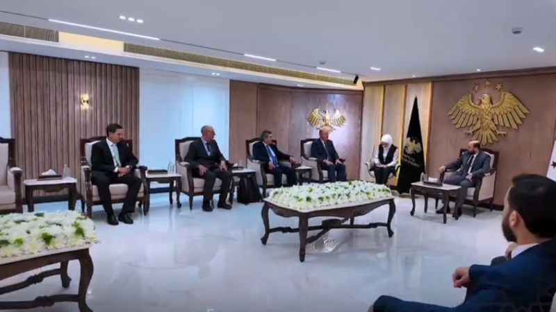 شركتان أمريكيتان توقعان عقدا “استراتيجيا”  لتطوير حقول الغاز في سوريا (فيديو)